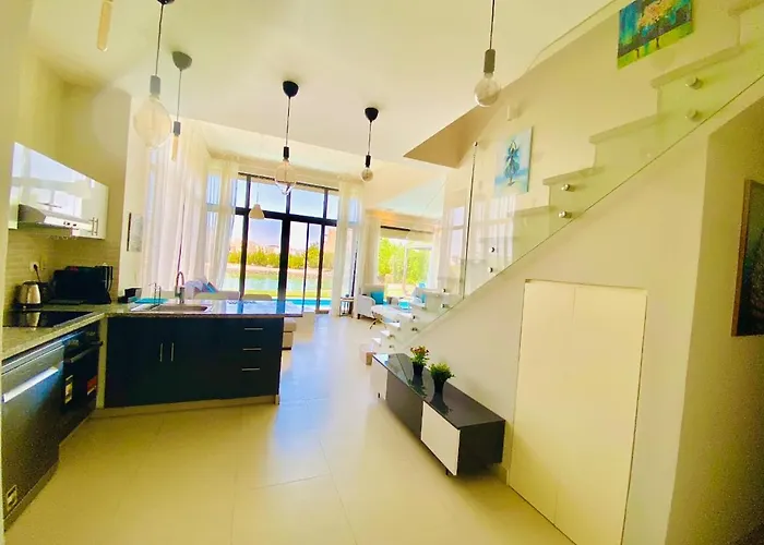 Villa Luxury Twaila
